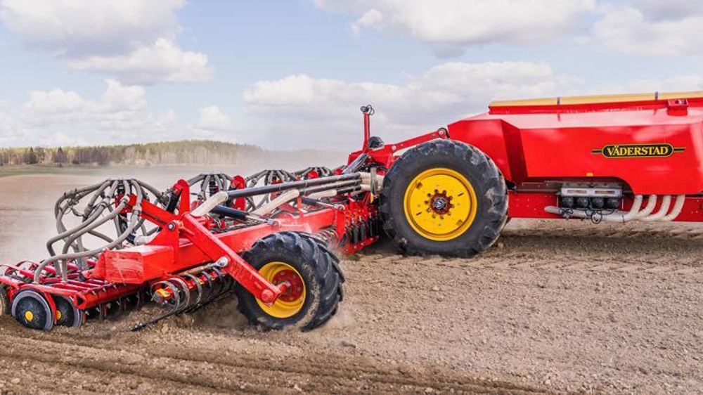 Le semoir Inspire de Väderstad embarque les organes de semis du Spirit. © Väderstad